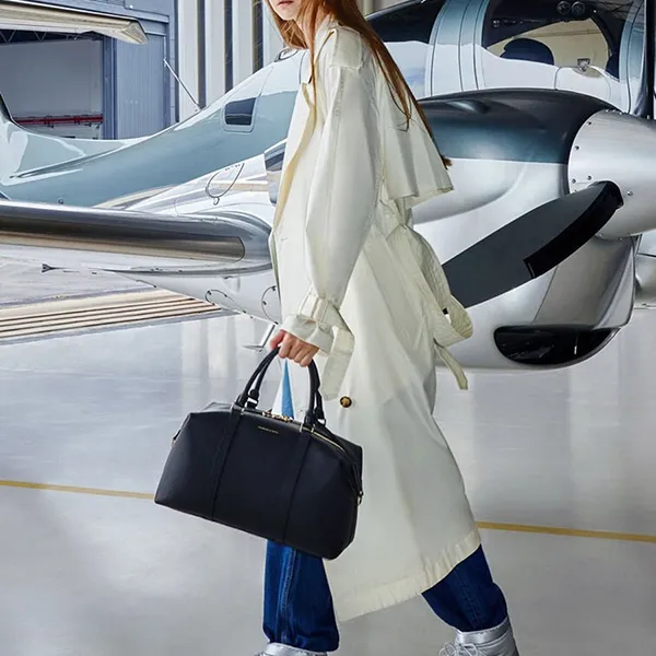 Túi Xách Tay Nữ Charles & Keith CNK Chance Recycled Leather Trapezoid Handbag Black CK2-30151590 Màu Đen