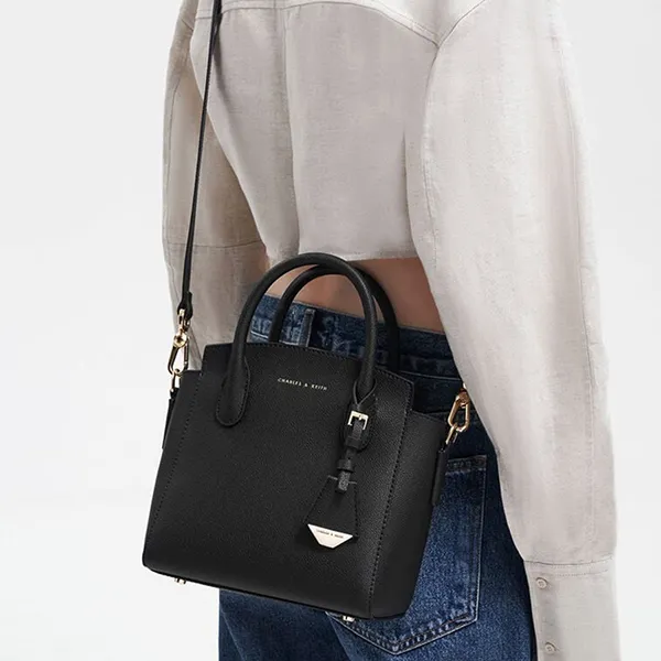 Túi Xách Tay Nữ Charles & Keith CNK Double Handle Trapeze Handbag Black CK2-30271265 Màu Đen