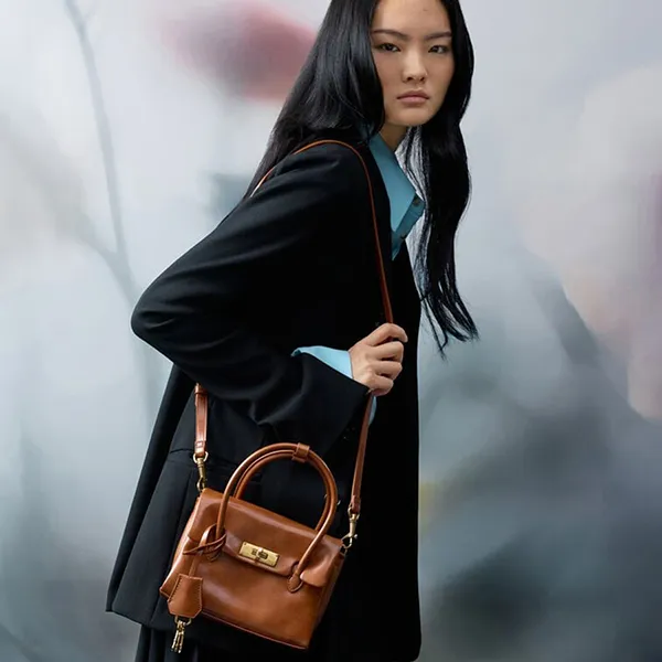 Túi Xách Tay Nữ Charles & Keith CNK Kerry Mini Bag Distressed Tan CK2-30782769 Màu Nâu