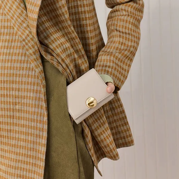 Ví Nữ Charles & Keith CNK Behn Flap Wallet Shell Grey CK6-10770722 Màu Xám Trắng