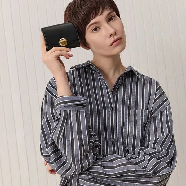 Ví Nữ Charles & Keith CNK Behn Foldable Short Wallet Black CK6-10770722 Màu Đen