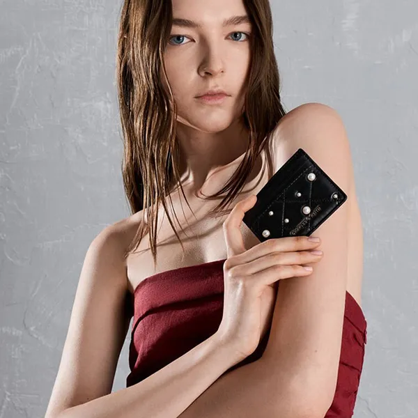 Ví Đựng Thẻ Nữ Charles & Keith CNK Janie Rectangular Card Holder Black CK6-50701601-B Màu Đen