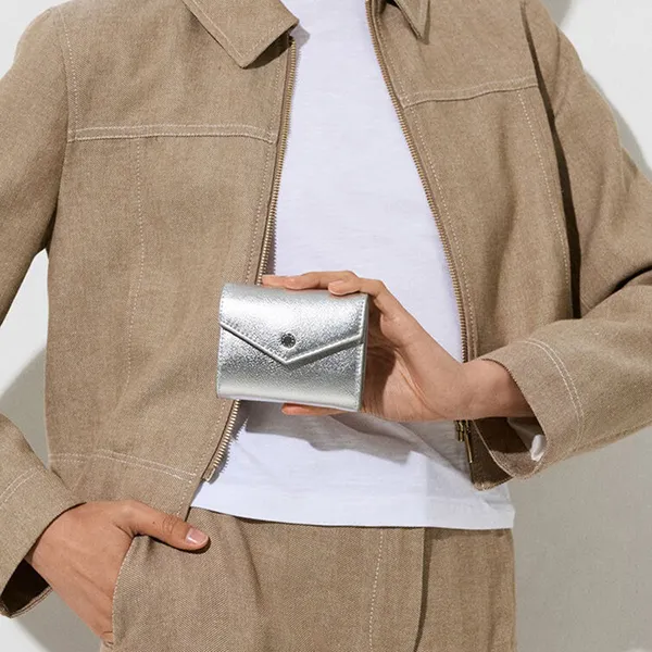 Ví Nữ Charles & Keith CNK Marlowe Short Envelope Wallet CK6-11200017 Silver Màu Bạc