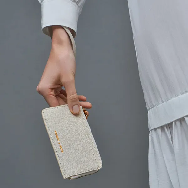 Ví Nữ Charles & Keith CNK Rectangular Multi-Slot Wristlet For Women CK6-50770514-1 Cream Màu Kem