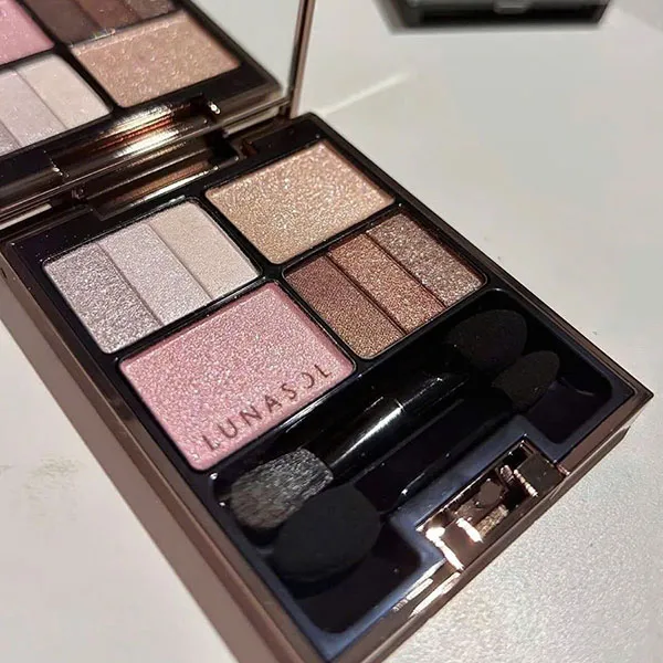 Bảng Phấn Mắt Lunasol Three Dimensional Eyes 02 Soft Beige