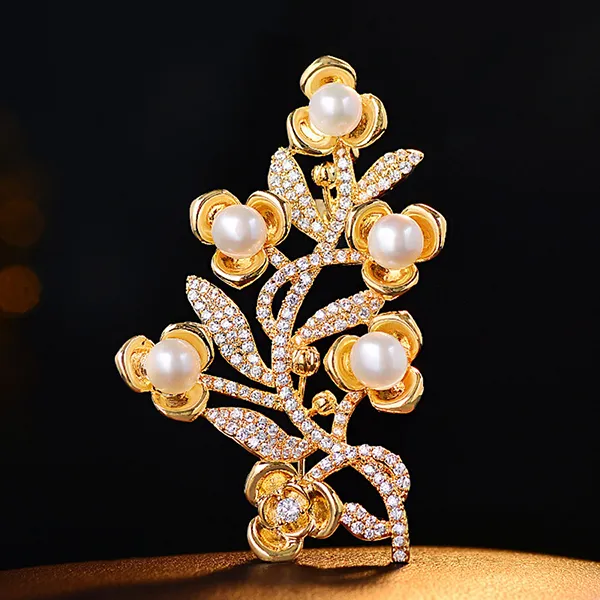 Cài Áo Nữ Meri Pearl Blossom BR977 Màu Vàng Trắng