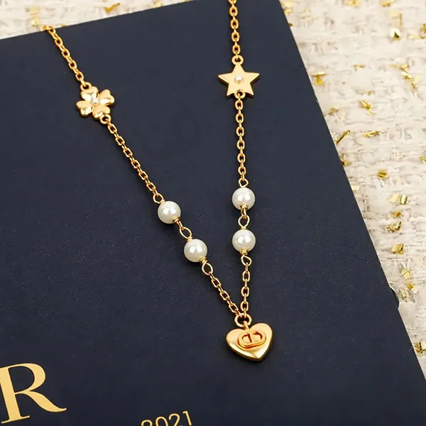 Dây Chuyền Nữ Dior Lucky Necklace Màu Vàng Gold