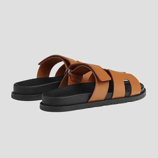 Dép Nam Hermès Calfskin Chypre Sandal In Naturel H222000ZH43410 Màu Nâu Đen Size 41