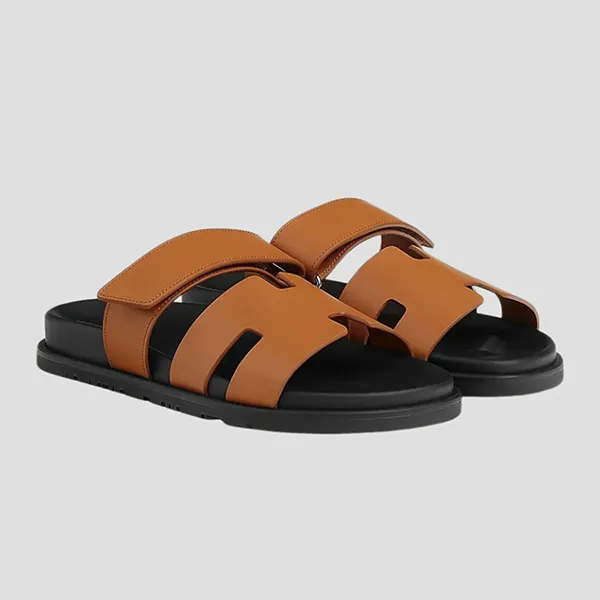 Dép Nam Hermès Calfskin Chypre Sandal In Naturel H222000ZH43410 Màu Nâu Đen Size 41