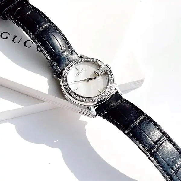 Đồng Hồ Nữ Gucci G-Diamond 101L 28mm YA101509 Màu Bạc Đen