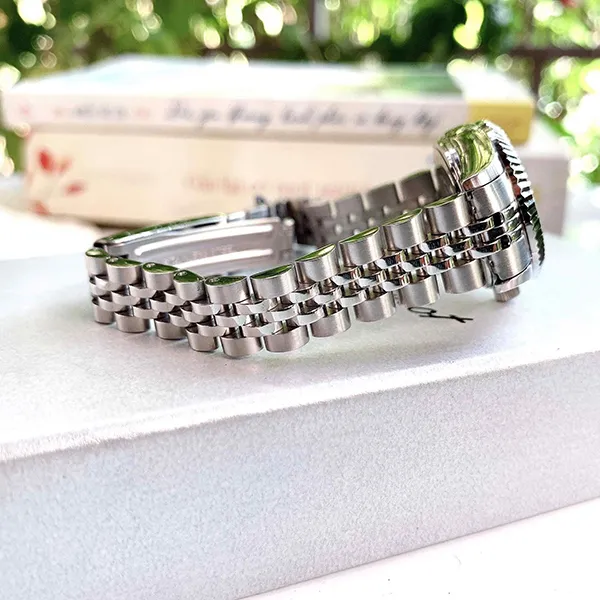 Đồng Hồ Nữ Mathey-Tissot Mathey II Quartz Crystal White Mother Of Pearl Dial Ladies Watch D710AI Màu Bạc