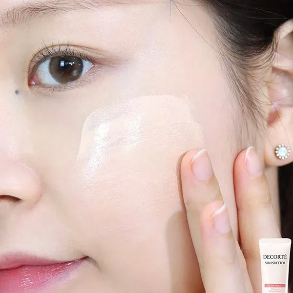 Kem Chống Nắng Decorté Tone Up CC Cream UV Primer SPF 50+/PA ++++ 32ml