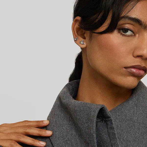 Khuyên Tai Nữ Vivienne Westwood Nano Solitaire Earrings 8050889135258 Màu Bạc