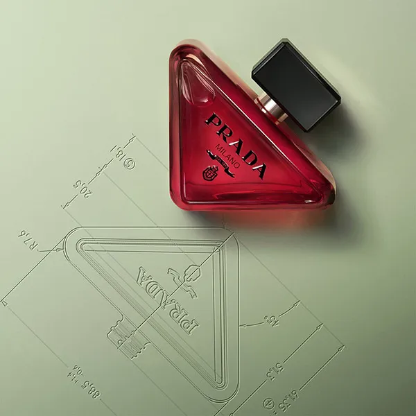 Nước Hoa Nữ Prada Paradoxe Radical Essence Parfum 50ml