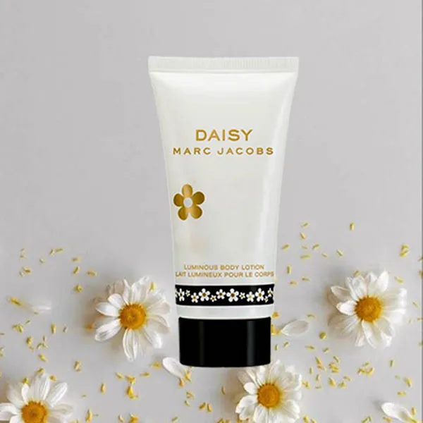 Set Nước Hoa Marc Jacobs Daisy 3 Món (EDT 100ml + Mini EDT 10ml + Body Lotion 75ml)