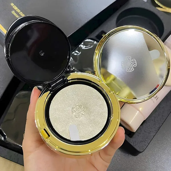 Set Phấn Nước Ohui Ultimate Cover Cushion Satin Finish 4 Món