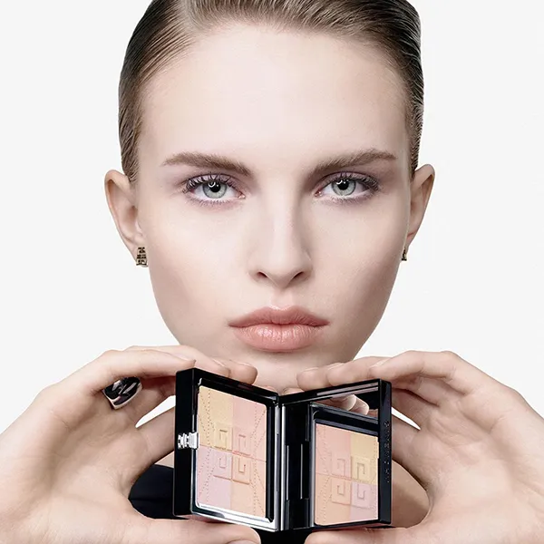 Set Trang Điểm Givenchy 3 Món (Phấn Phủ Nén N02 Satin Blanc + Son Givenchy Le Rouge Velvet R12 Scarlet Mesh Đỏ Cam Gạch + Túi Giấy)