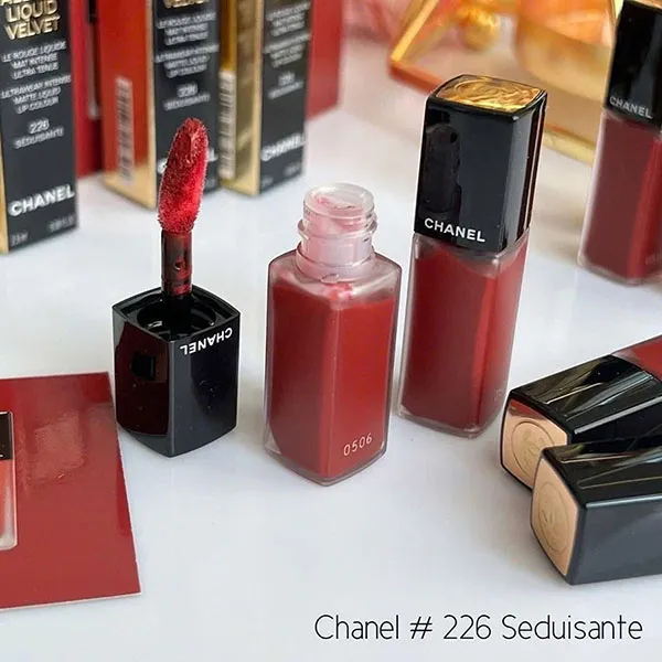 Son Kem Chanel Rouge Allure Liquid Velvet 226 Séduisante Màu Đỏ Burgundy Mini