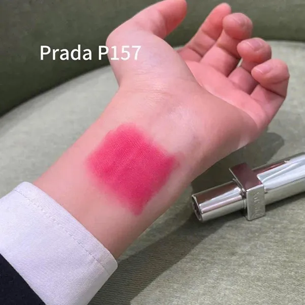 Son Prada Monochrome Soft Matte Màu P157 Pourpre Hồng Đậm