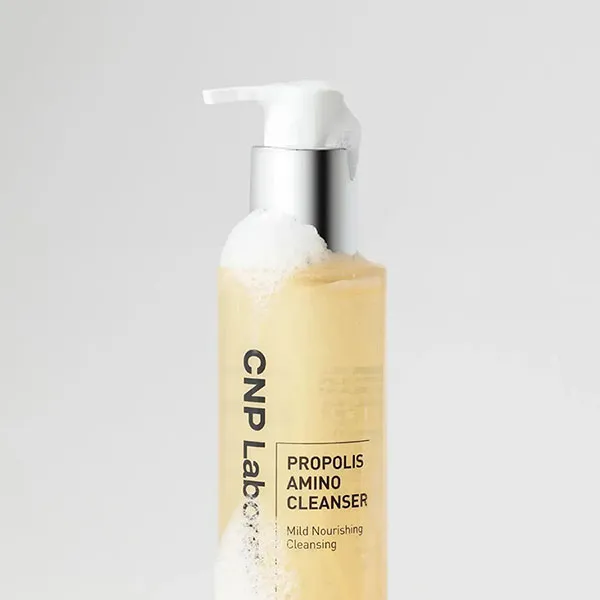 Sữa Rửa Mặt Keo Ong Làm Sạch Da CNP Laboratory Propolis Amino Cleanser 200ml