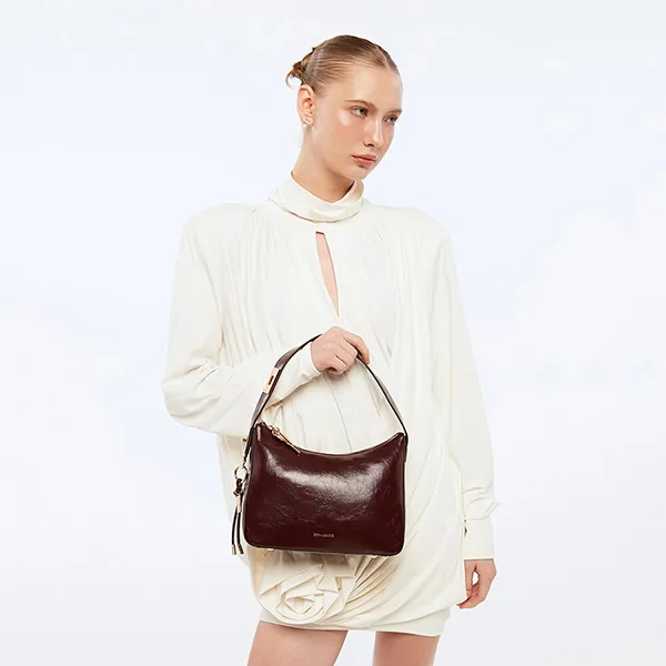 Túi Đeo Vai Nữ Lyn Cora M Shoulder Bag L25FBWB036 Dark Red Màu Đỏ Nâu