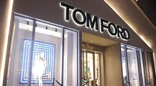 Kính Mát Rayban Aviator Sunglasses FT0734H 01N Màu Xanh Đen