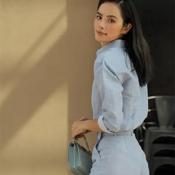 Áo Sơ Mi Nữ F2 Fashion & Freedom Linen Blue Linen Shirt For A Street Stroll SMW360-XM-S-0619 Màu Xanh Blue Size S