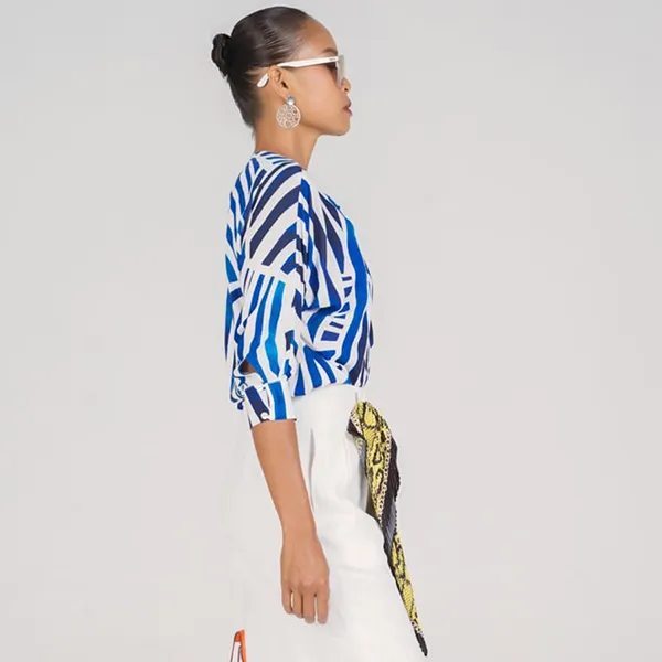 Áo Sơ Mi Nữ F2 Fashion & Freedom New Linen New Horizon AK500-XT-S-0322 Màu Xanh Trắng Size S