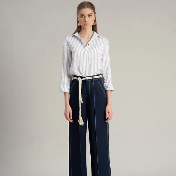 Áo Sơ Mi Nữ F2 Fashion & Freedom White And Blue Linen Shirt Hello New Day SMW360-Trắng Xanh-S-0323 Màu Trắng Xanh Size S