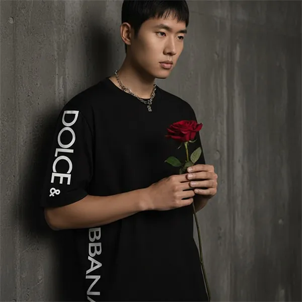Áo Thun Nam Dolce & Gabbana D&G Black T-Shirt With White Lettering G8PC7T HU7MA Màu Đen Size 44