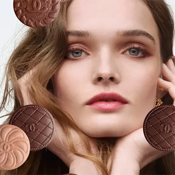 Bảng Phấn Mắt Chanel Les 4 Ombres Boutons 219 Boutons Couture