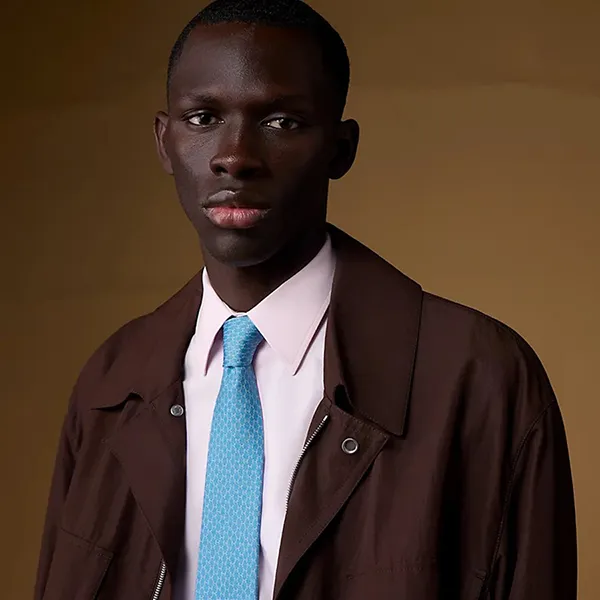 Cà Vạt Nam Hermès Dancing H Tie Ciel / Blanc Màu Xanh Blue