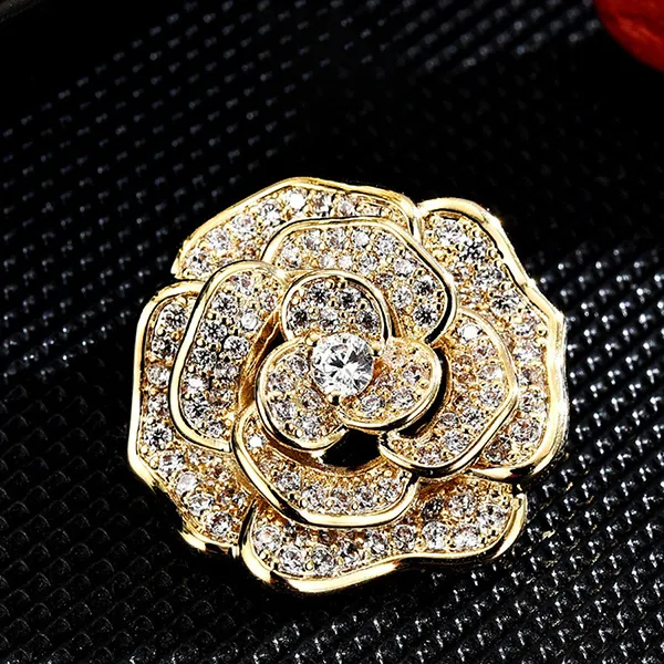 Cài Áo Nữ Meri Little Camellia BR989 Màu Vàng