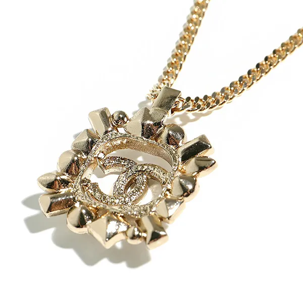 Dây Chuyền Nữ Chanel Necklace Aba245 B10373 Women's Rhinestone Chain Pendant With Coco Mark Cc Logo Accessory NM084 Màu Vàng