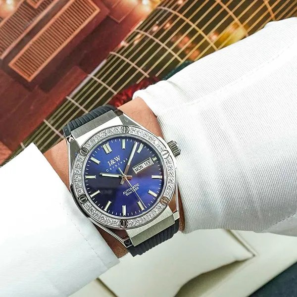 Đồng Hồ Nam I&W Carnival 42mm 55851G2-S2 Màu Bạc Đen