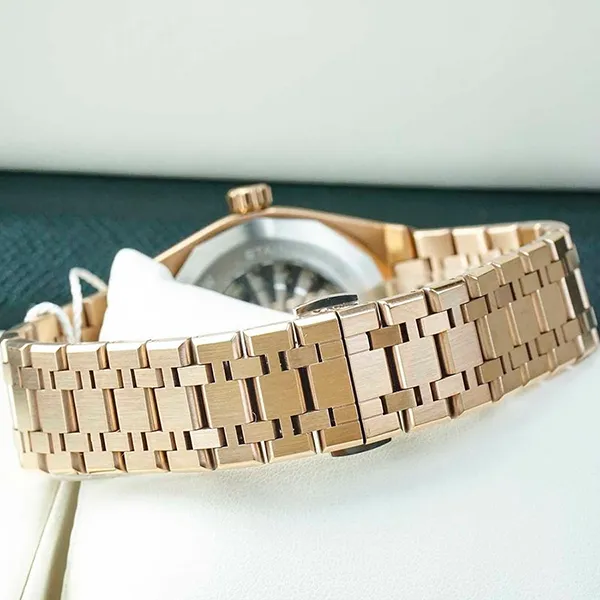 Đồng Hồ Nam I&W Carnival 42mm 751G-T8 Màu Vàng Gold