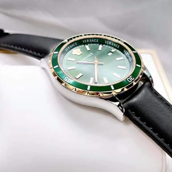 Đồng Hồ Nam Versace VE3A00320 Màu Đen Xanh