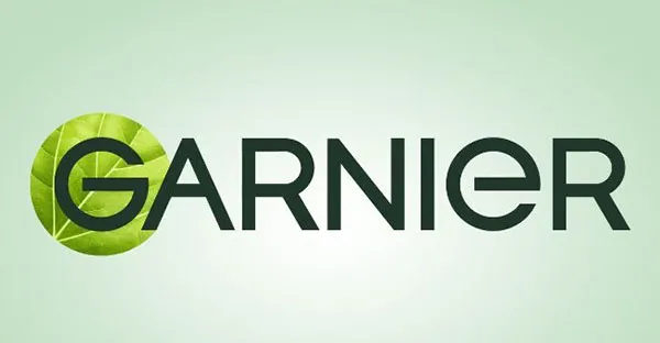 Nước Tẩy Trang Sáng Da Garnier Skin Naturals Micellar Cleansing Water Vitamin C 400ml