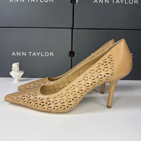 Giày Cao Gót Nữ Ann Taylor Leather Perforated Pump Desert Sand Màu Nâu Vàng Size 40-41