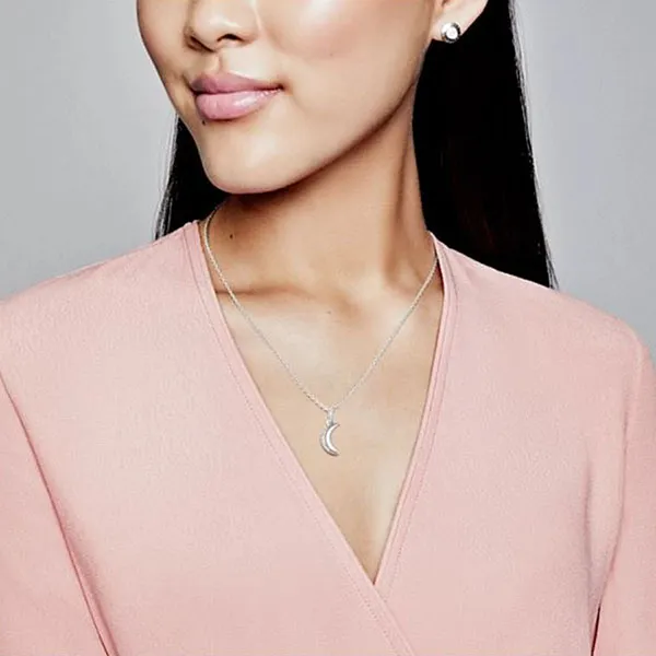Hạt Vòng Charm Nữ Pandora Moments 399184C01 Sparkling Crescent Moon Pendant Silver Màu Bạc