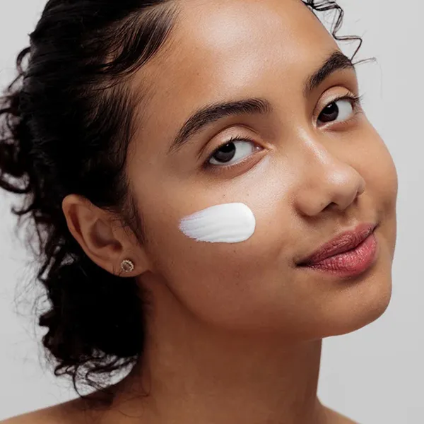 Kem Chống Nắng Hyaestic Skin Fusion SF64 Sun And Pollution Protector SPF50+ 10ml