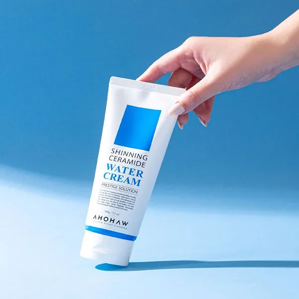 Kem Dưỡng Làm Dịu Phục Hồi Da Nhanh Ahohwa Shinning Ceramide Water Cream 200g