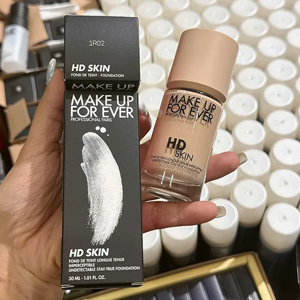 Kem Nền Trang Điểm Make Up For Ever HD Skin Waterproof Natural Matte Foundation Tone 1R02 30ml
