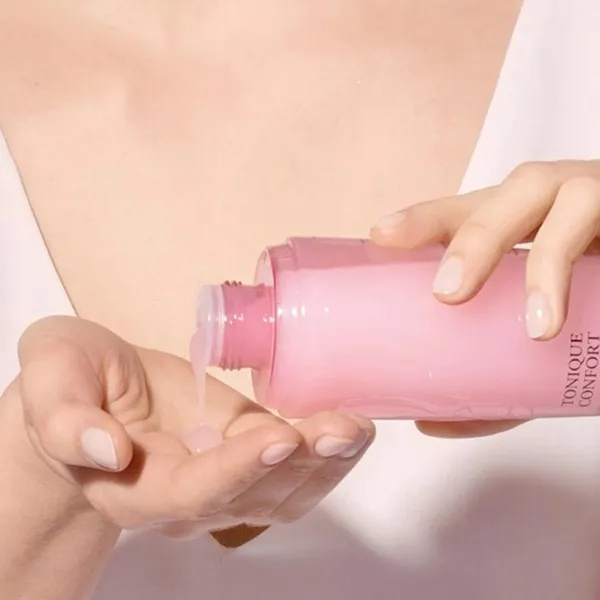 Nước Hoa Hồng Hỗ Trợ Cân Bằng Độ Ẩm Lancôme Tonique Confort Toner 400ml