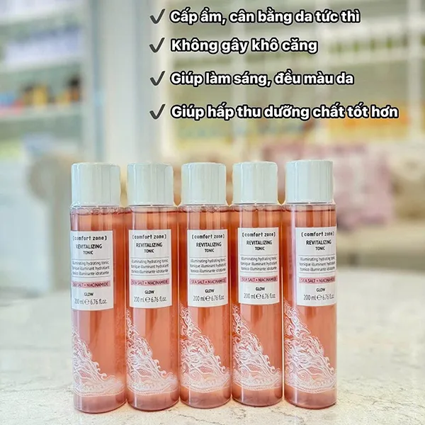 Nước Hoa Hồng Hỗ Trợ Cấp Ẩm Và Làm Sáng Da Comfort Zone Revitalizing Tonic 200ml