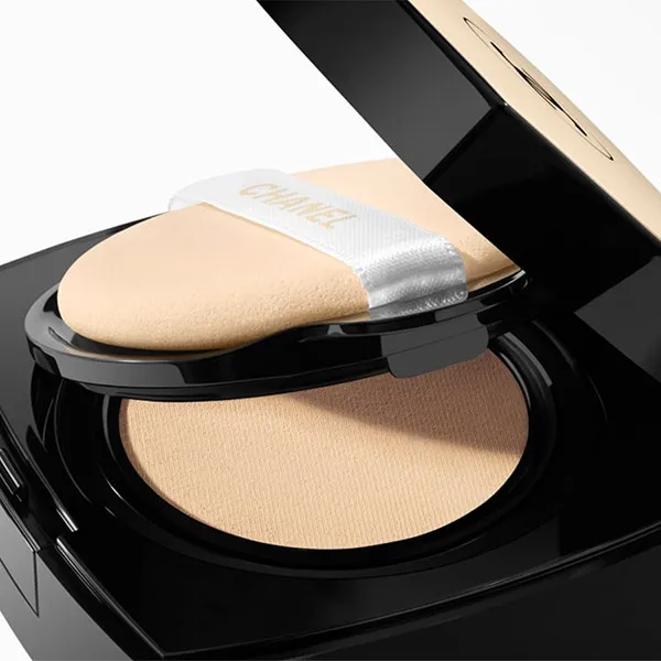 Phấn Nước Chanel Les Beiges Healthy Glow Gel Touch Foundation SPF 30/PA+++ Tone B10 15g