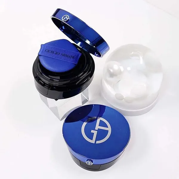 Phấn Nước Giorgio Armani Designer Essence In Balm Mesh Cushion Foundation SPF40/PA ++ Tone 2 14g