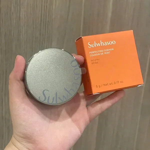 Phấn Nước Sulwhasoo Perfecting Cushion Coussin De Teint Tone 21N1 Beige Mini 5g