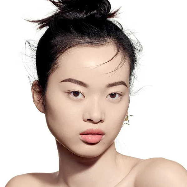 Set Kem Nền + Cọ Trang Điểm Dior Prestige Le Micro-Fluide Teint De Rose Tone 0N