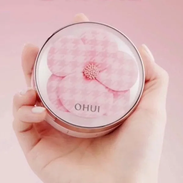Set Phấn Nước Ohui Ultimate Cover Cushion Moisture Flower (1 Hộp Full + 2 Lõi Refill)